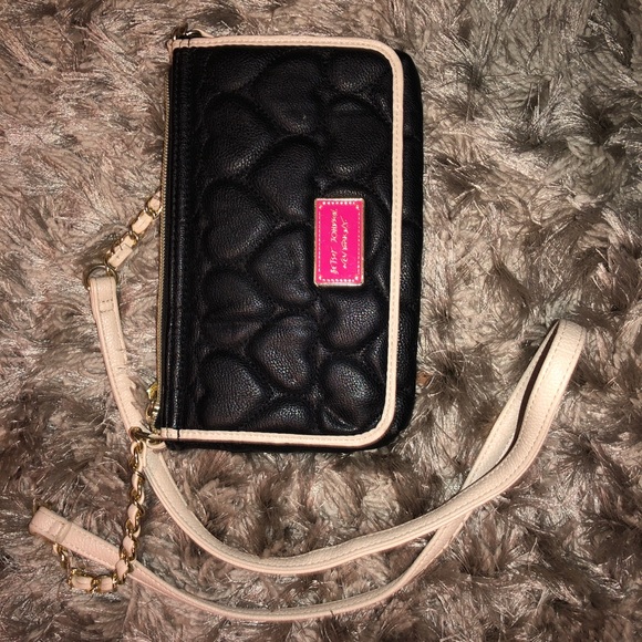 Betsey Johnson NY Crossbody - Picture 1 of 1